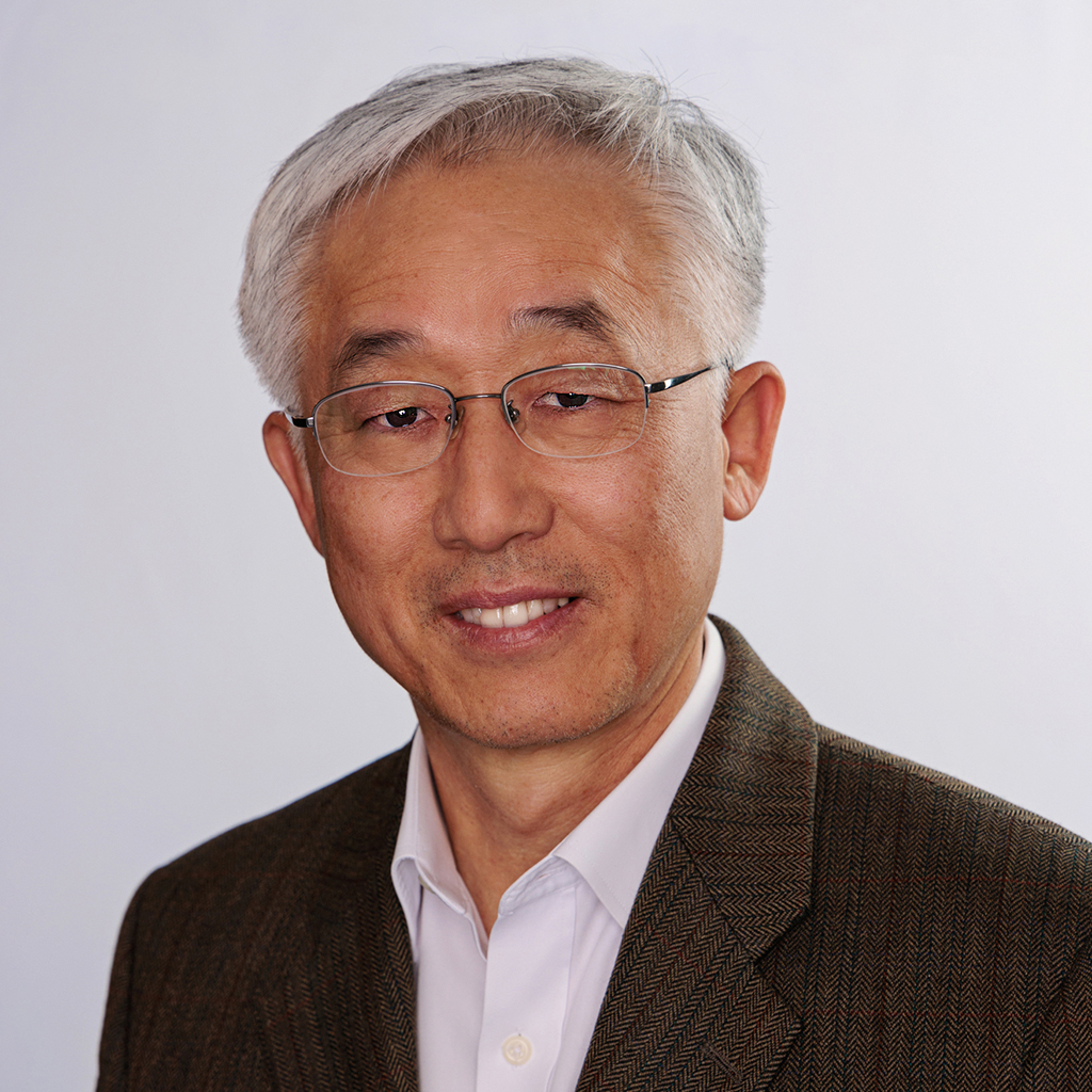 Yun K Kang a été nommé directeur financier de Superior Essex à l'ouverture de l'année civile 2022. Il compte sur de solides connaissances ainsi que sur une forte expérience en matière de finance et de direction à l'international. Auparavant, il a occupé le poste de contrôleur pour LG Chem America dans le New Jersey pendant près de vingt ans. Il a également été directeur financier de LG Hausys America entre 2010 et 2015, puis PDG de LG Miso Finance à Séoul (Corée du Sud) de 2017 à 2021.